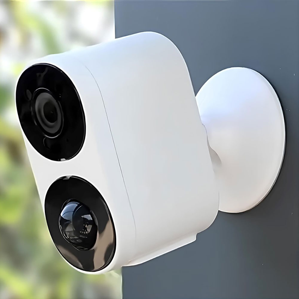 SG1010 Battery Camera with Solar Panel, Mounts & USB Cable